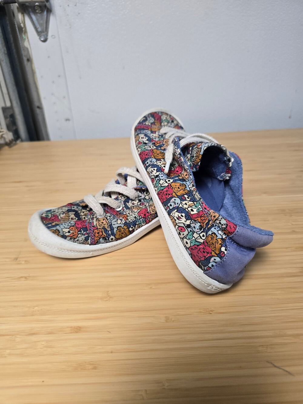 BOBS Skechers Beach Bingo Dog Print Sneakers Womens 8 Multicolor Rovers Rally